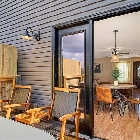 Willow Trace: Family Retreat, Hot Tub, Gaming! Pigeon Forge Luaran gambar