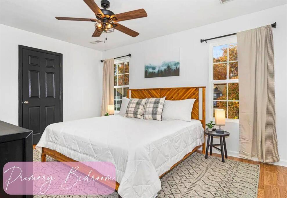 Willow Trace: Family Retreat, Hot Tub, Gaming! Pigeon Forge Luaran gambar